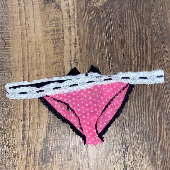 Pink and Black Polka Dot Lingerie Set - Picture 6 of 11